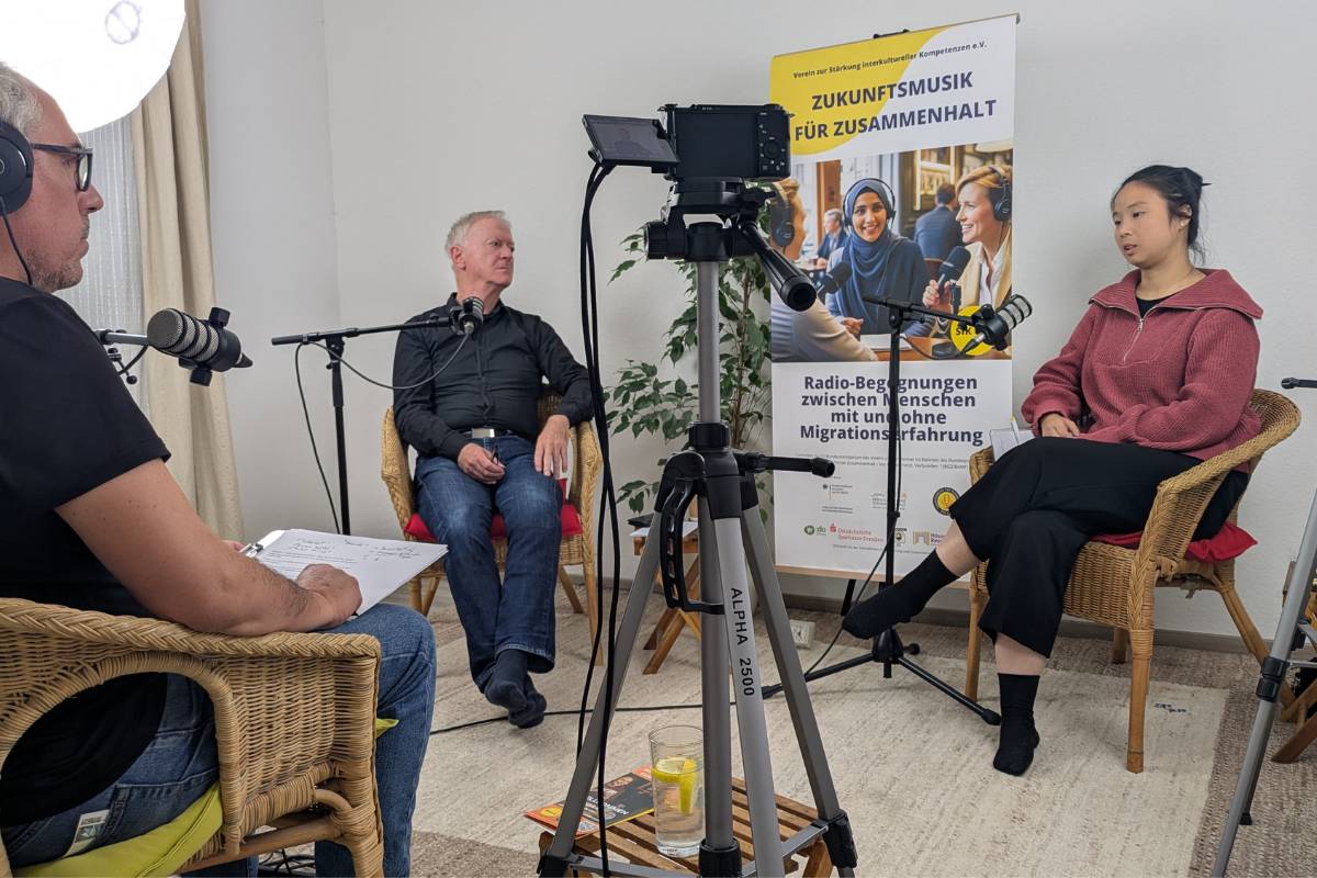 Radio-Begegnung im Projekt Zukunftsmusik für Zusammenhalt von SIK e.V.